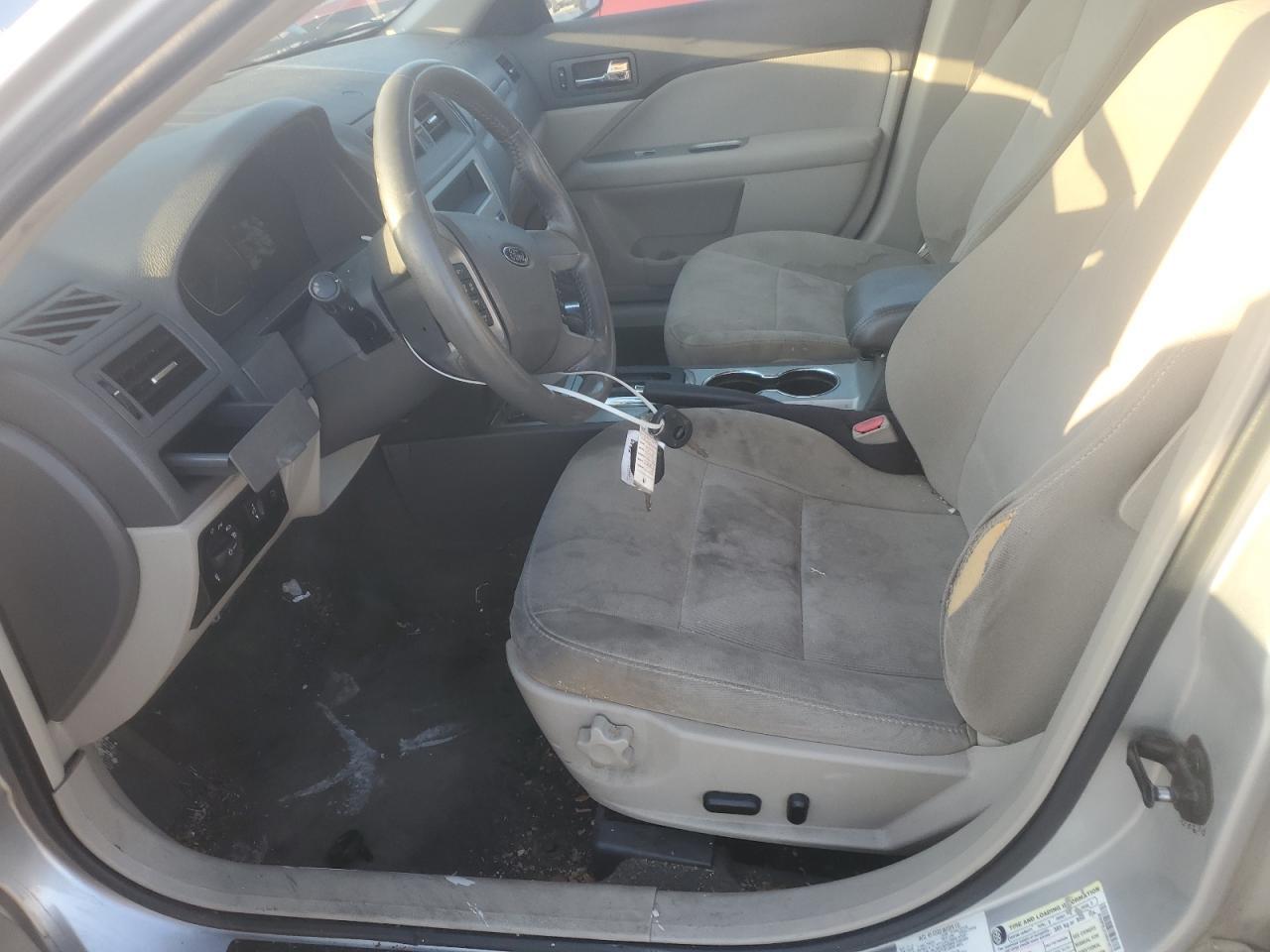 2010 Ford Fusion Hybrid - Image 7