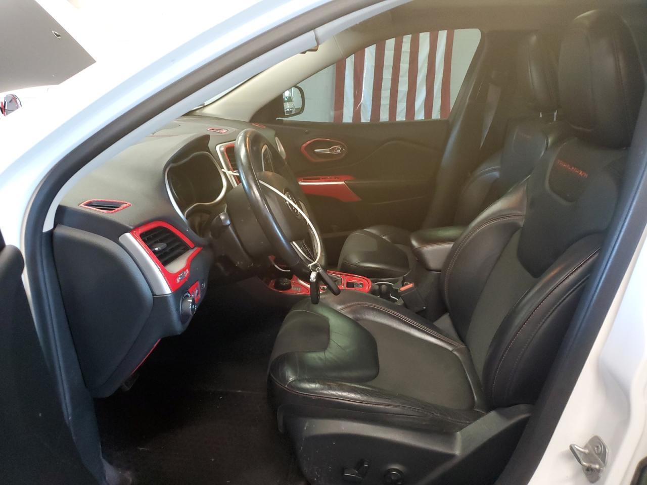 2018 Jeep Cherokee Trailhawk - Фото 7