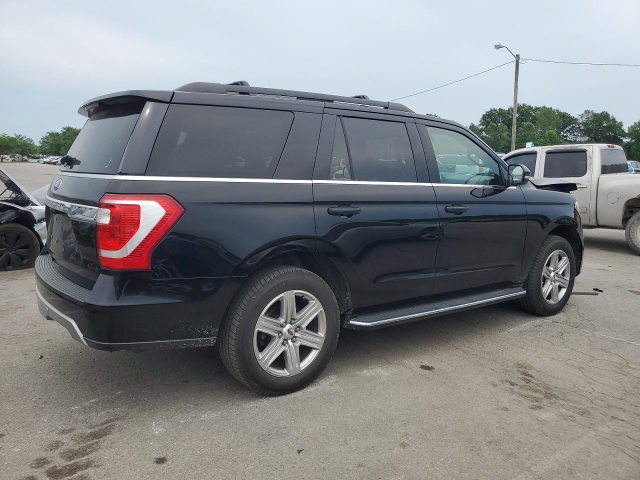 2018 Ford Expedition Xlt - Фото 3