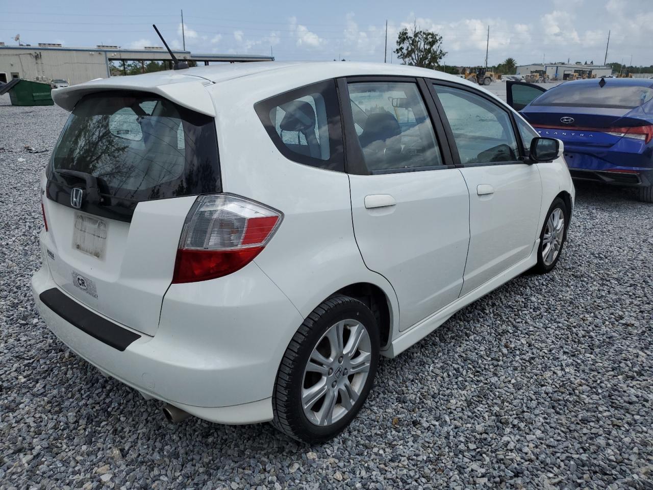 2009 Honda Fit Sport - Image 3