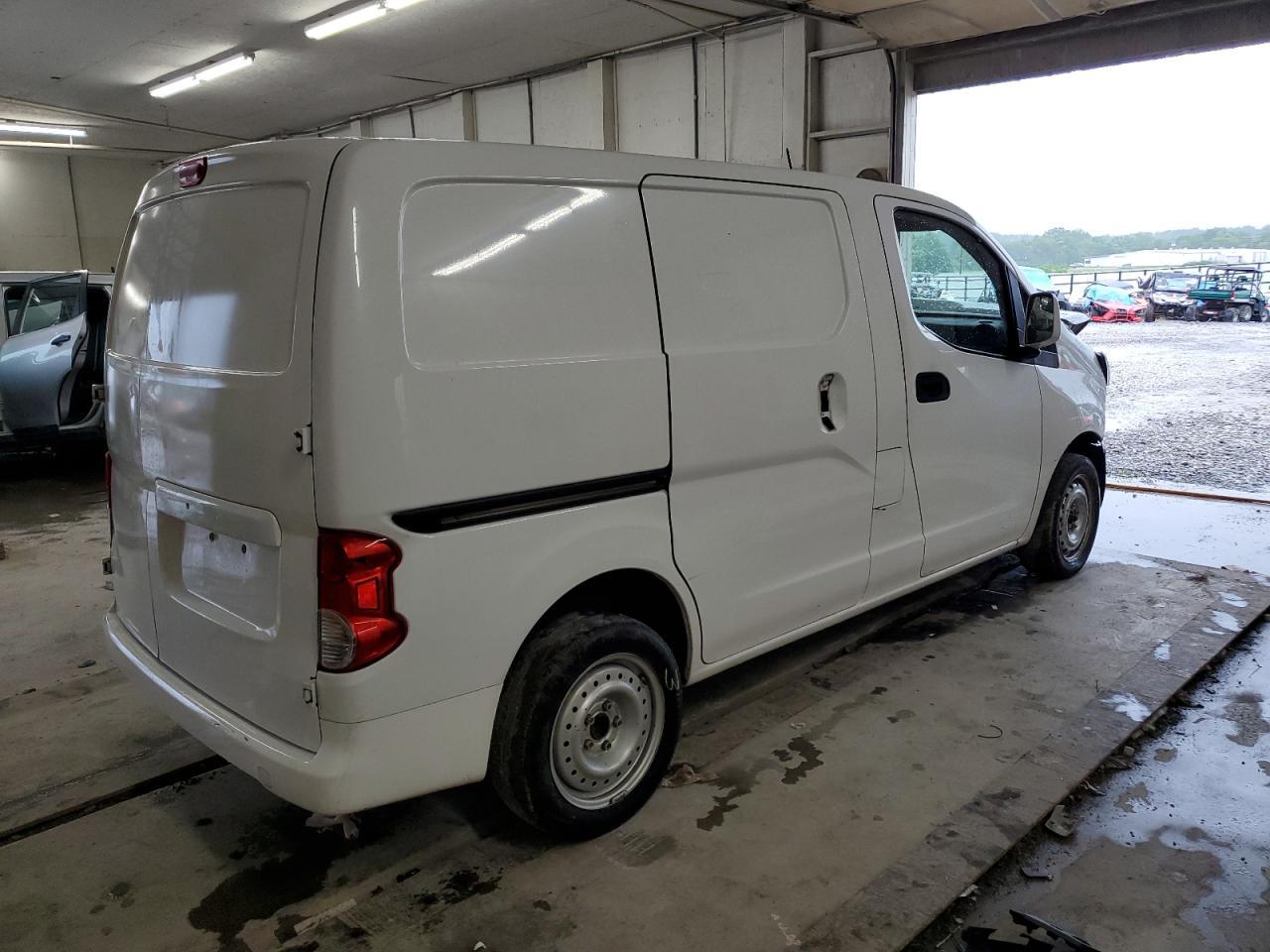 2015 Nissan Nv200 2.5S - Фото 3