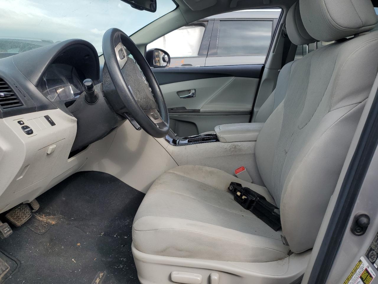 2011 Toyota Venza - Image 7