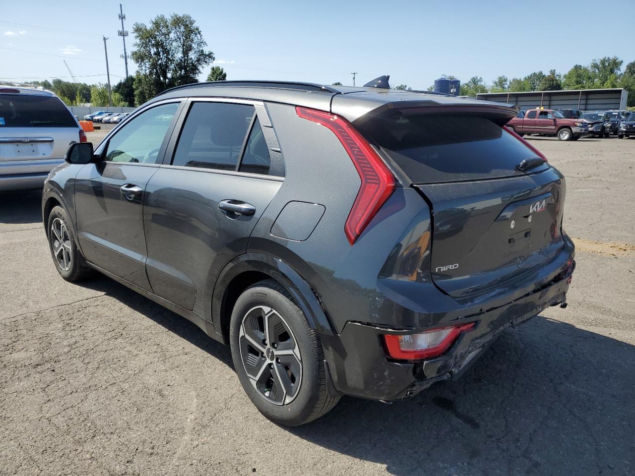 2025 Kia Niro Sx - Фото 2