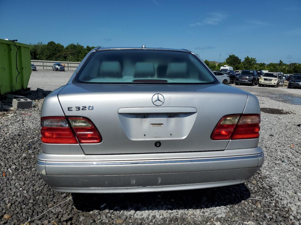 2002 Mercedes-Benz E 320 - Фото 6