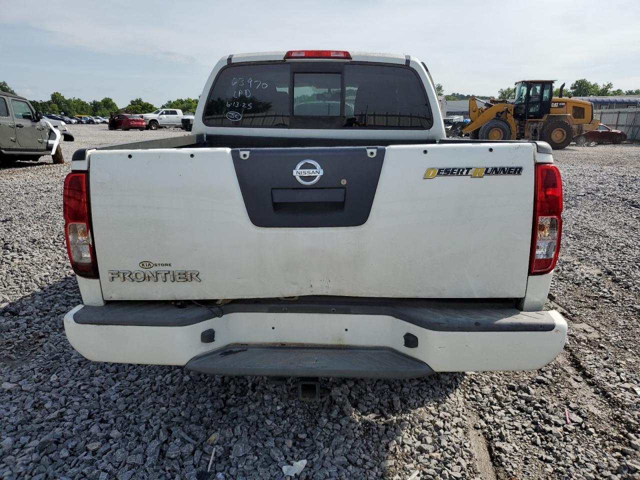2015 Nissan Frontier S - Фото 6