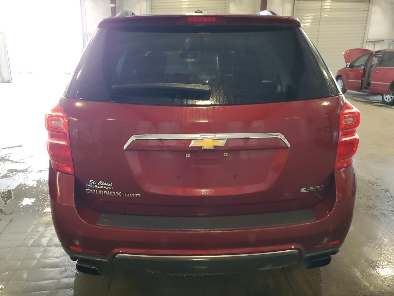 2017 Chevrolet Equinox Premier - Image 6