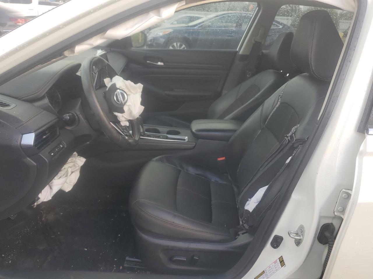 2019 Nissan Altima Sr - Image 7