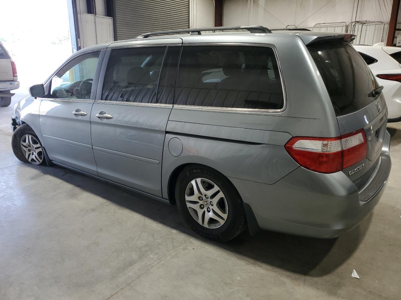 2007 Honda Odyssey Ex - Image 2