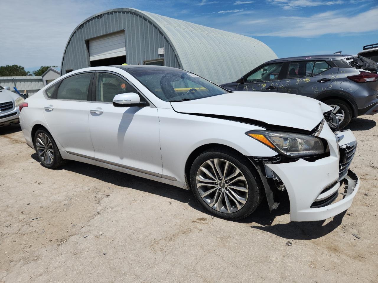 2015 Hyundai Genesis 3.8L - Фото 4