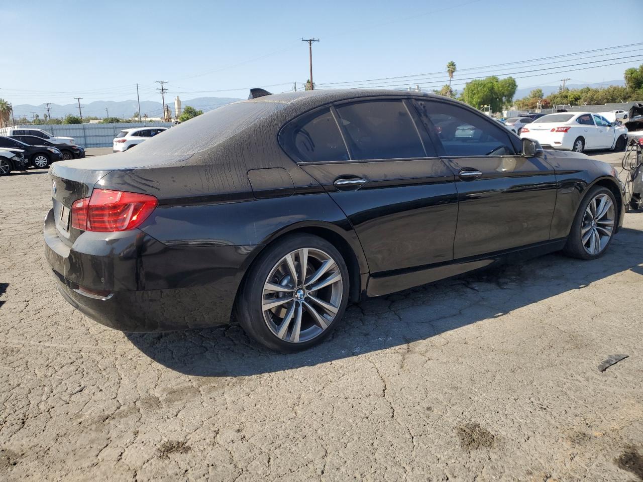 2016 BMW 528 I - Image 3