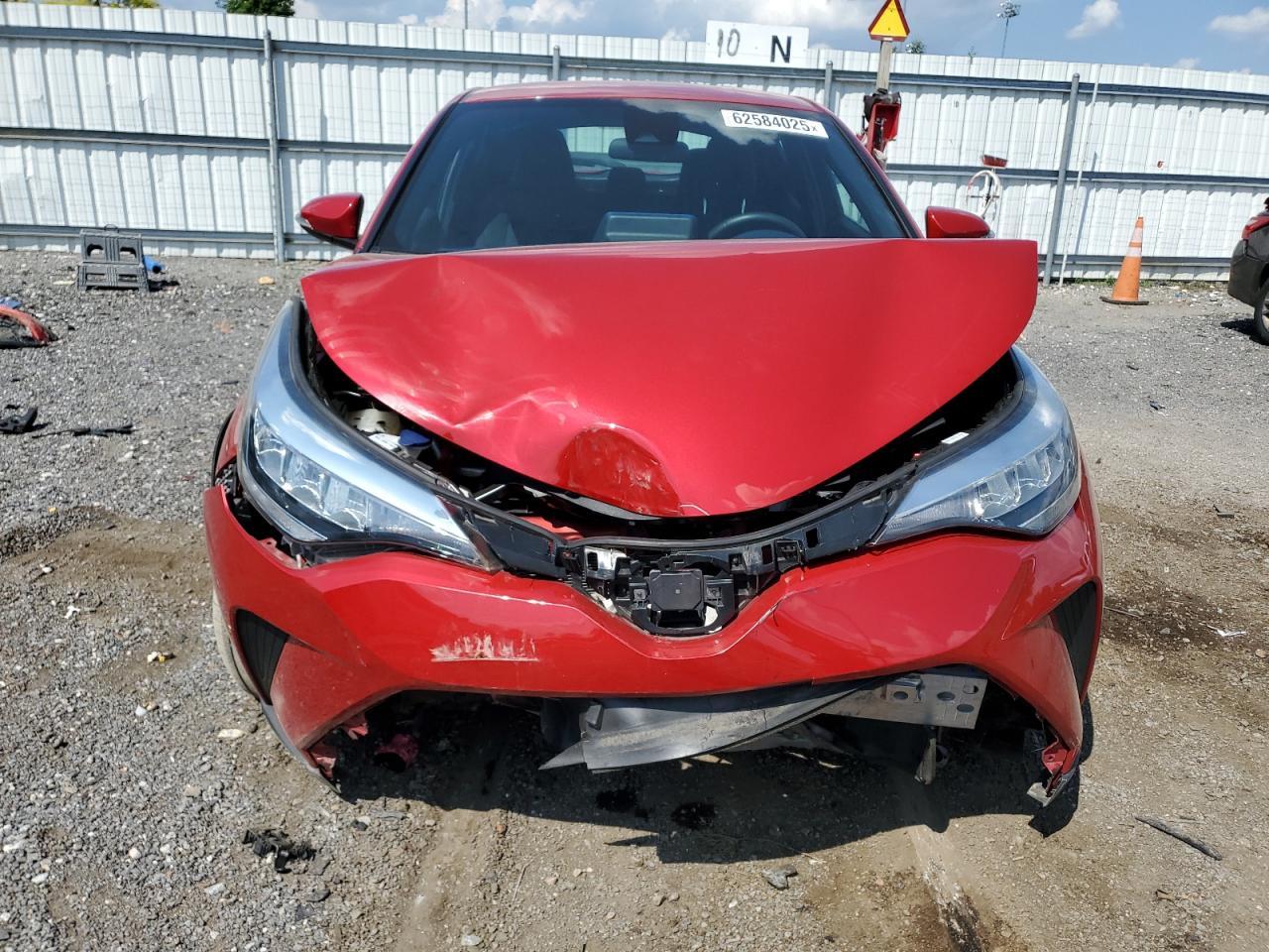 2022 Toyota C-Hr Xle - Фото 5
