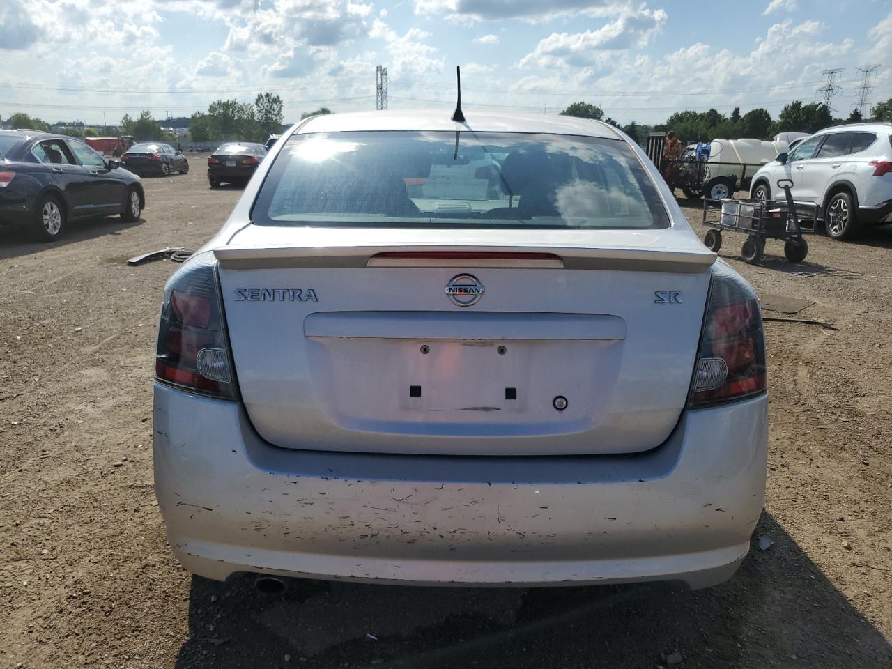 2011 Nissan Sentra 2.0 - Image 6