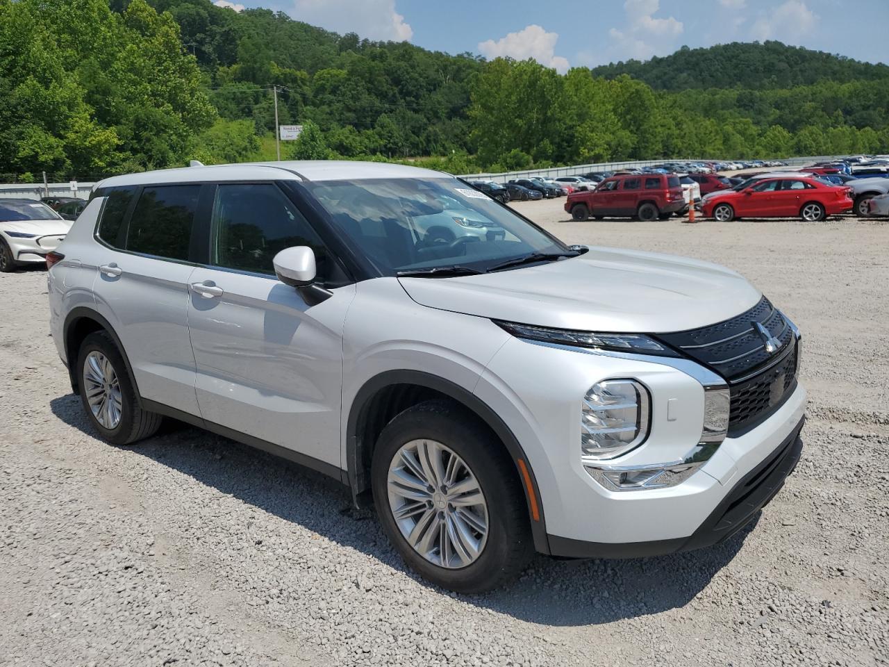 2024 Mitsubishi Outlander Es - Фото 4