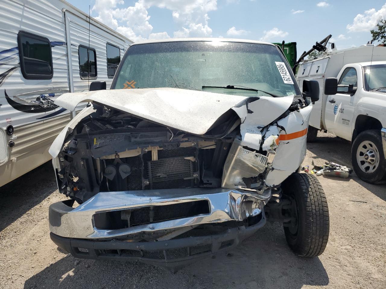 2010 Ford Econoline E350 Super Duty Wagon - Фото 5