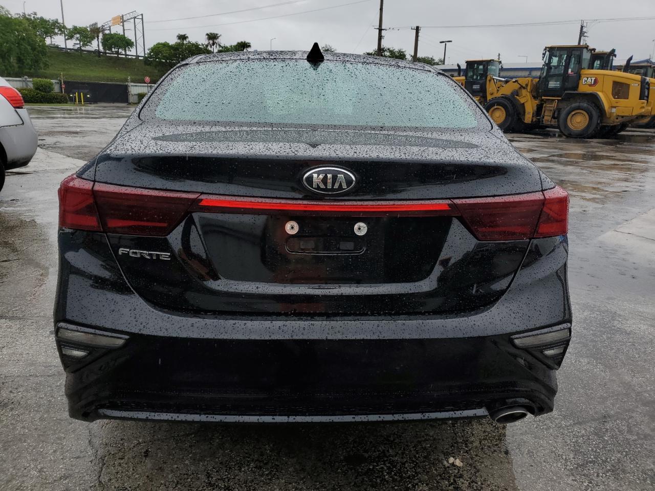 2021 Kia Forte Fe - Фото 6