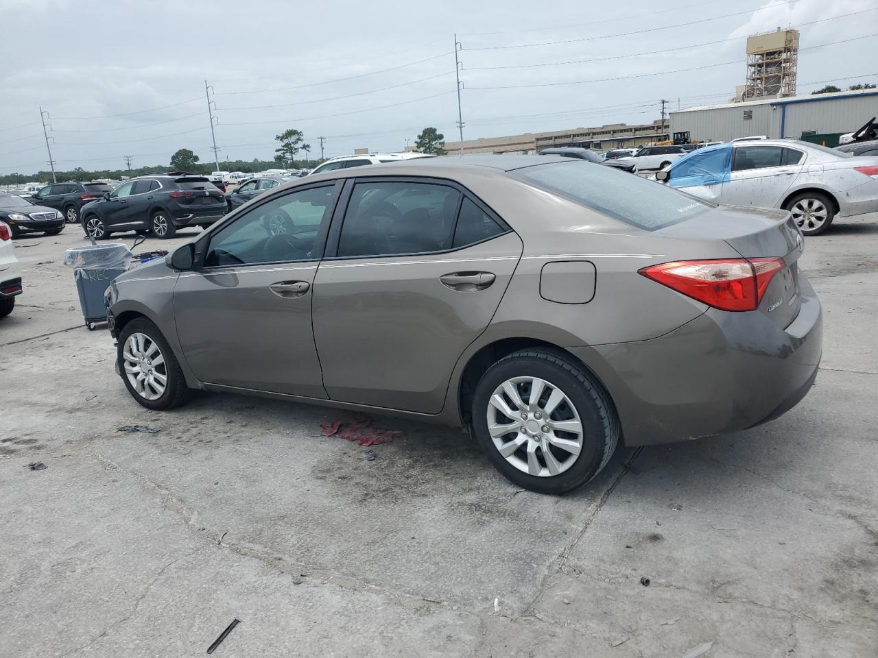 2018 Toyota Corolla L - Фото 2