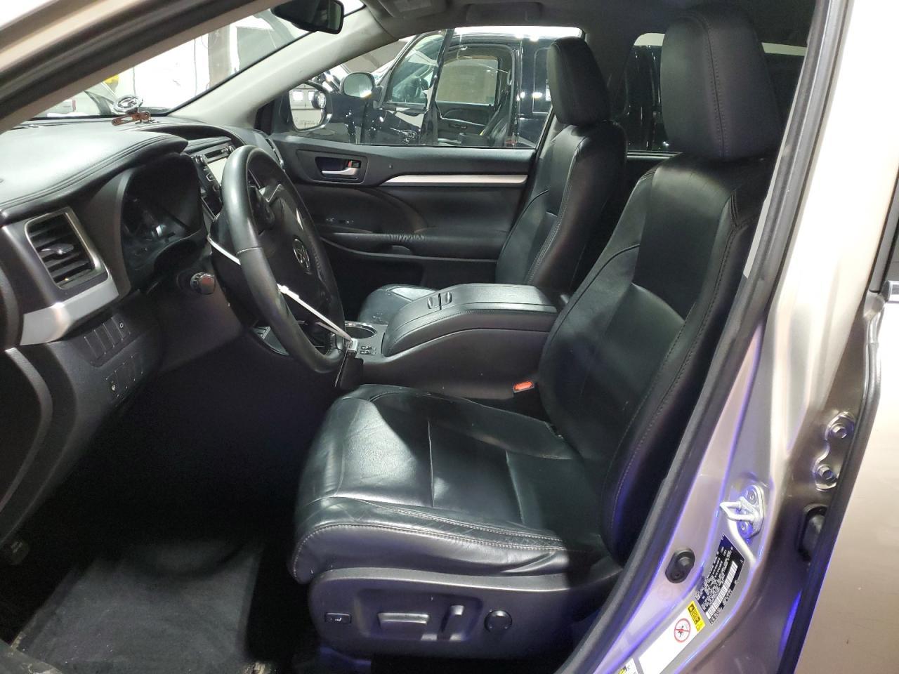 2016 Toyota Highlander Xle - Image 7