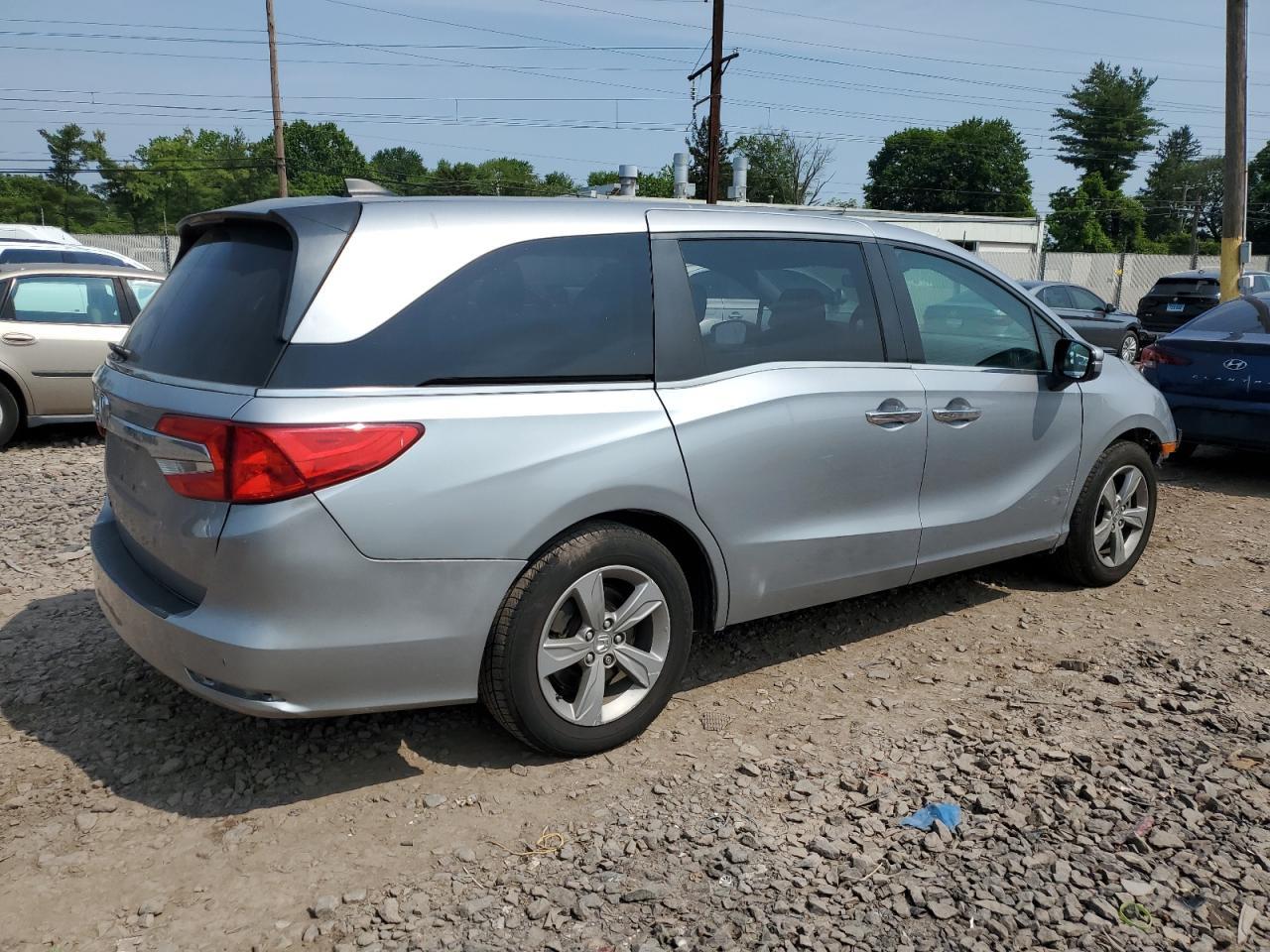 2019 Honda Odyssey Ex - Фото 3