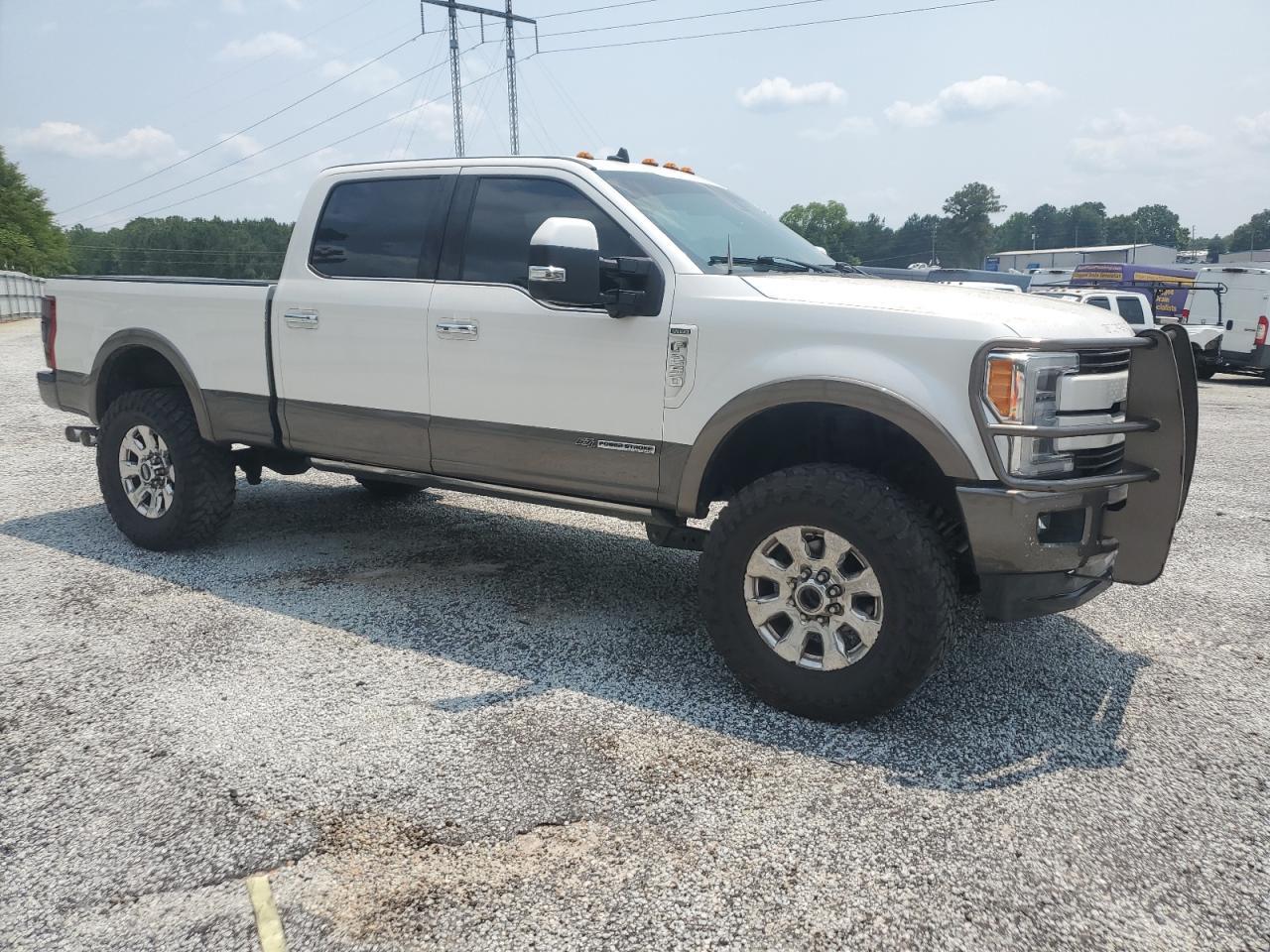 2019 Ford F250 Super Duty - Image 4