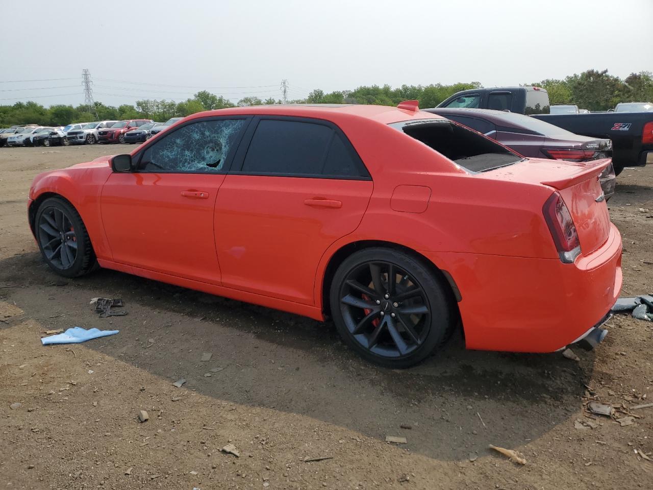 2023 Chrysler 300C - Фото 2