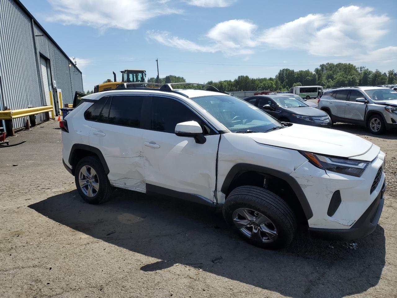2023 Toyota Rav4 Xle - Фото 4