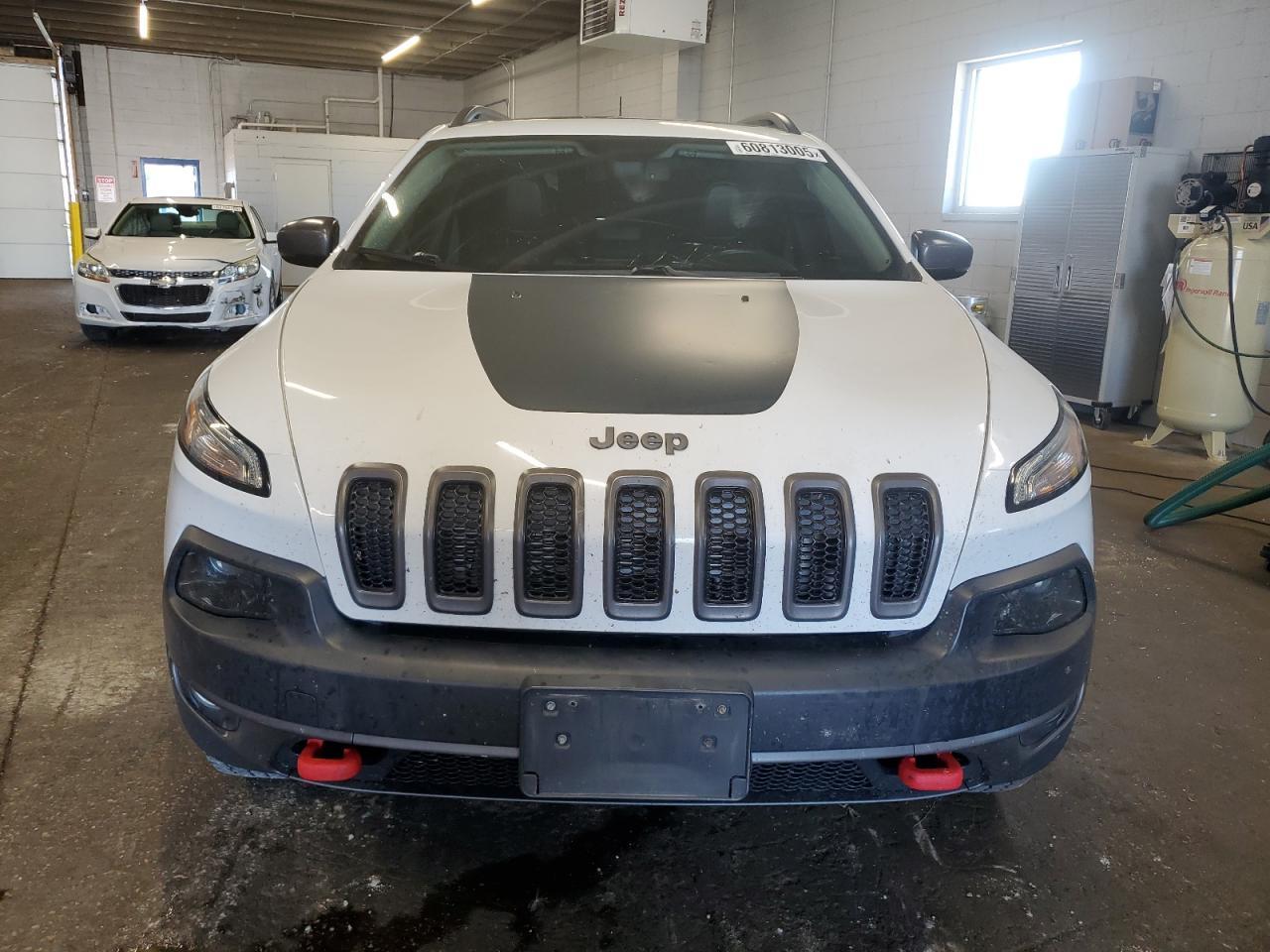 2018 Jeep Cherokee Trailhawk - Фото 5