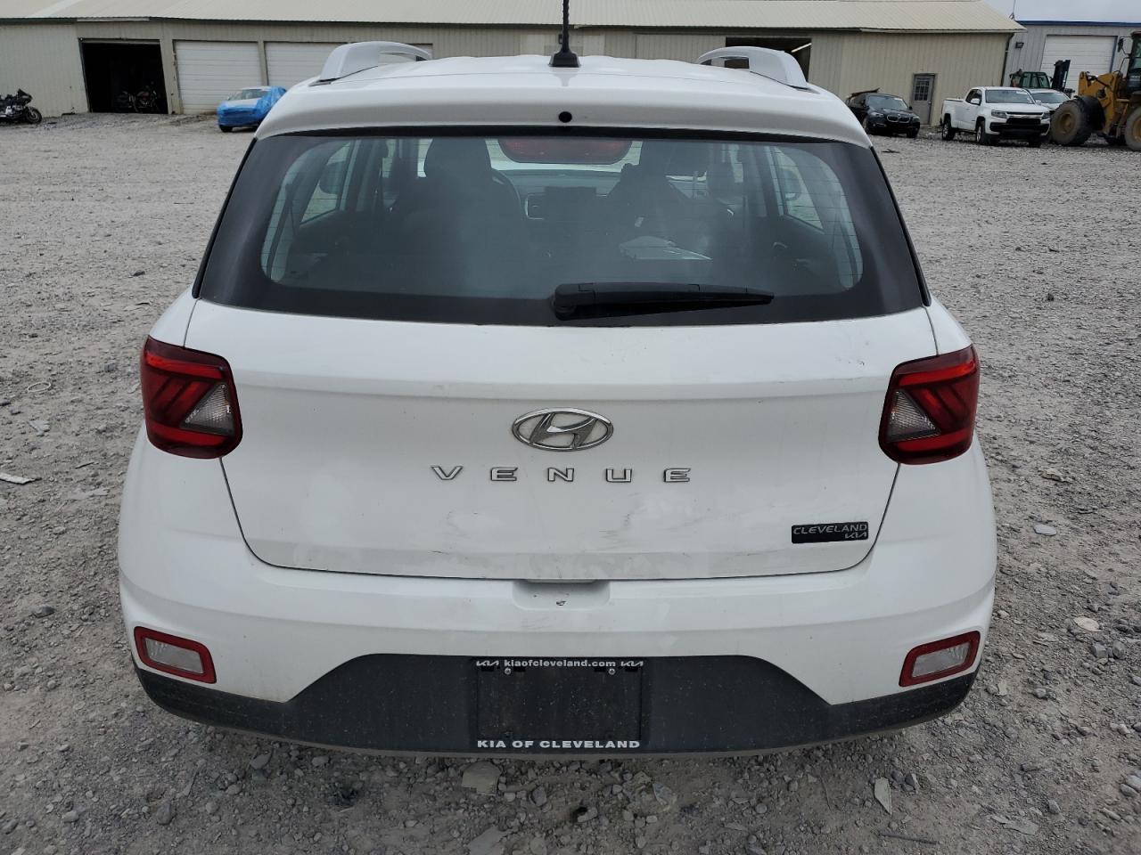 2024 Hyundai Venue Sel - Фото 6