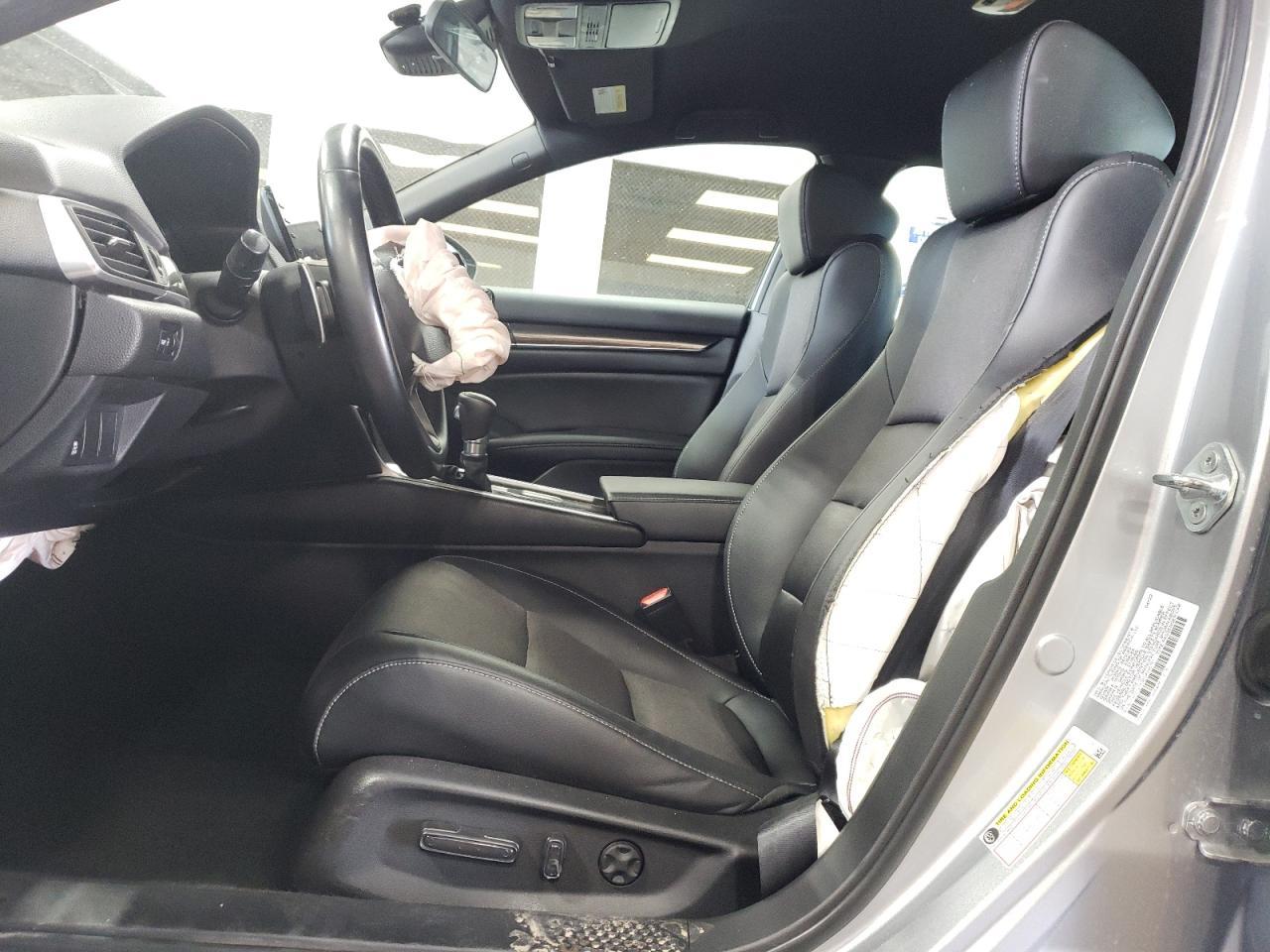 2022 Honda Accord Sport - Image 7