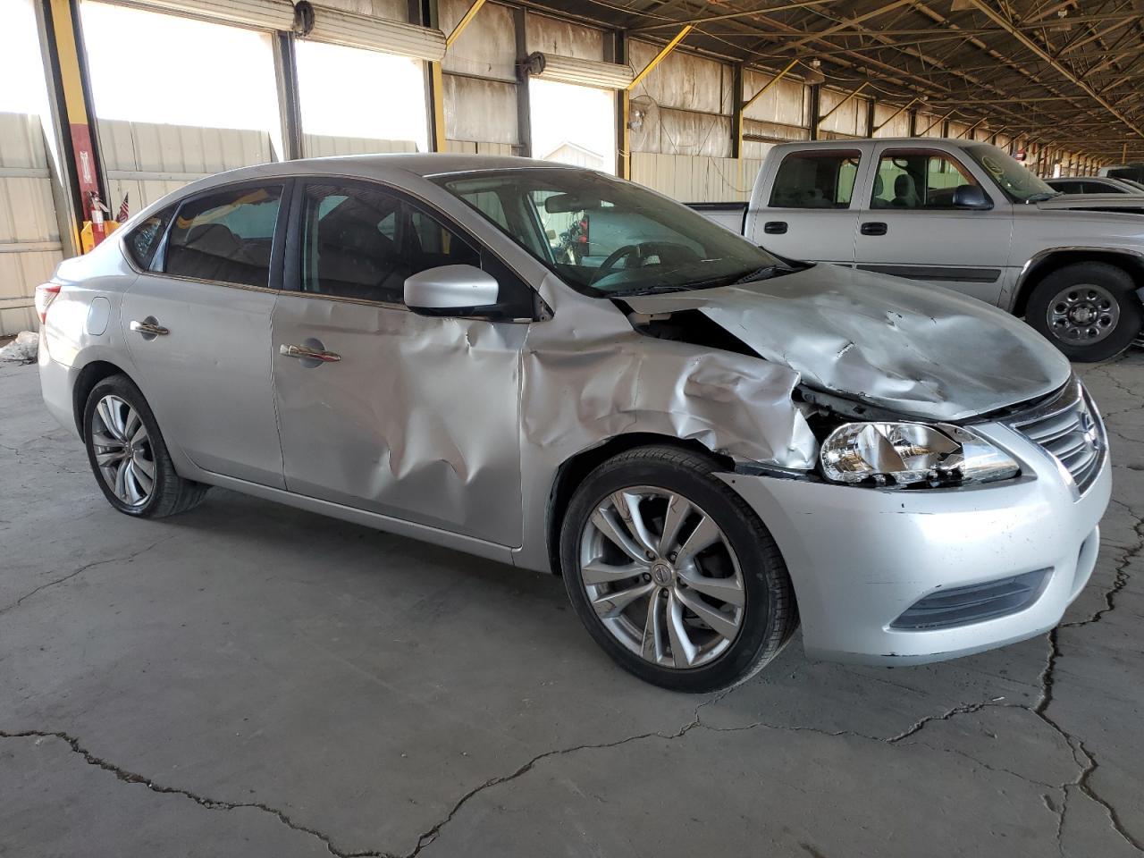 2014 Nissan Sentra S - Фото 4