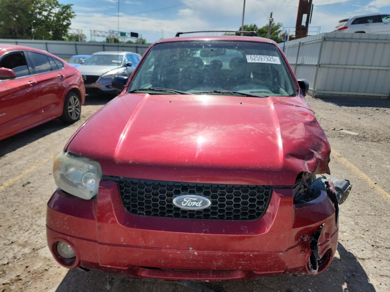 2005 Ford Escape Limited - Image 5