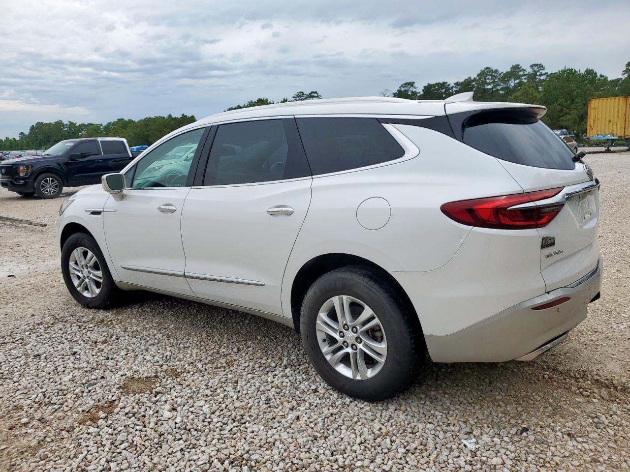 2018 Buick Enclave Essence - Фото 2