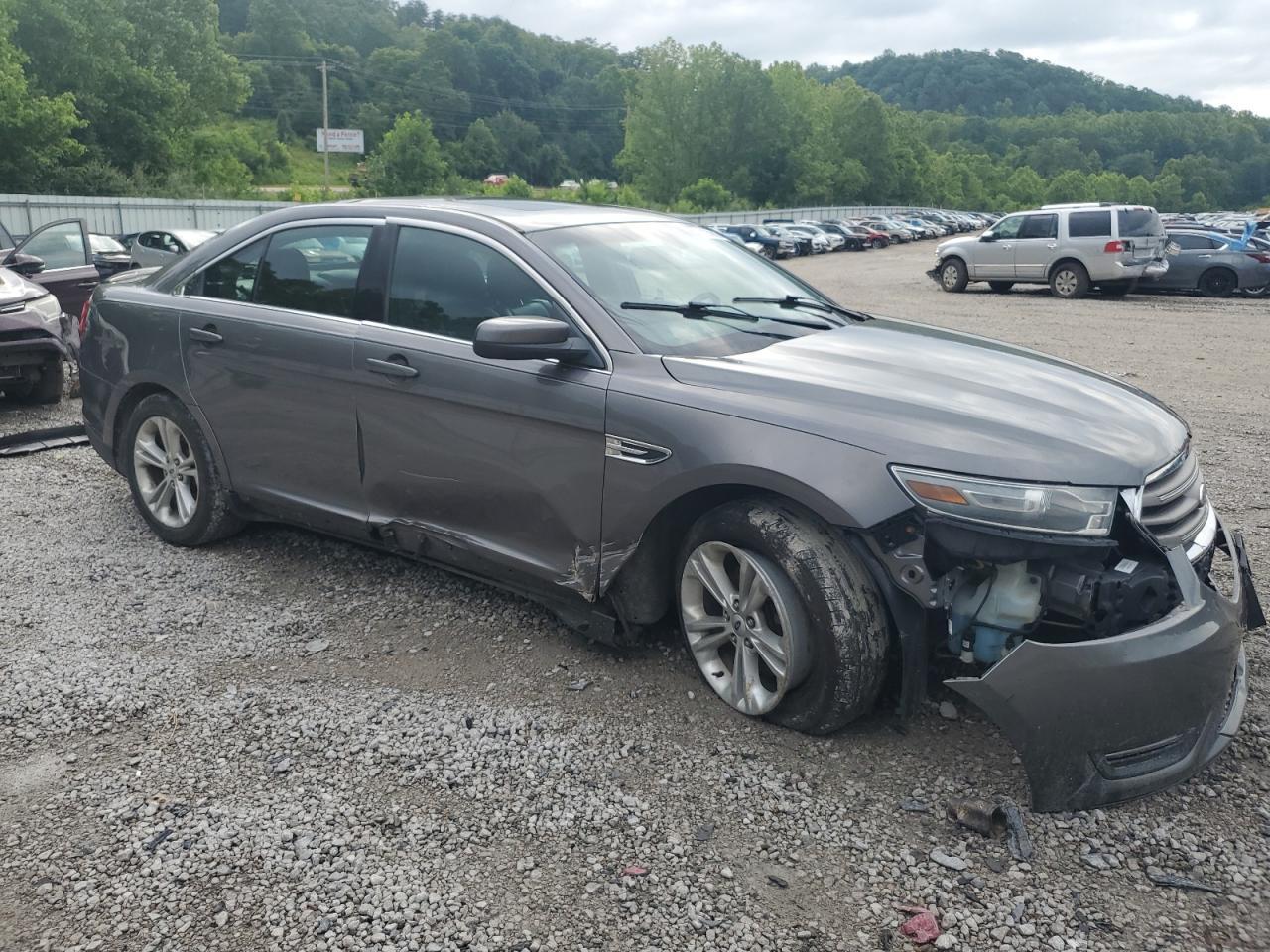 2013 Ford Taurus Sel - Image 4