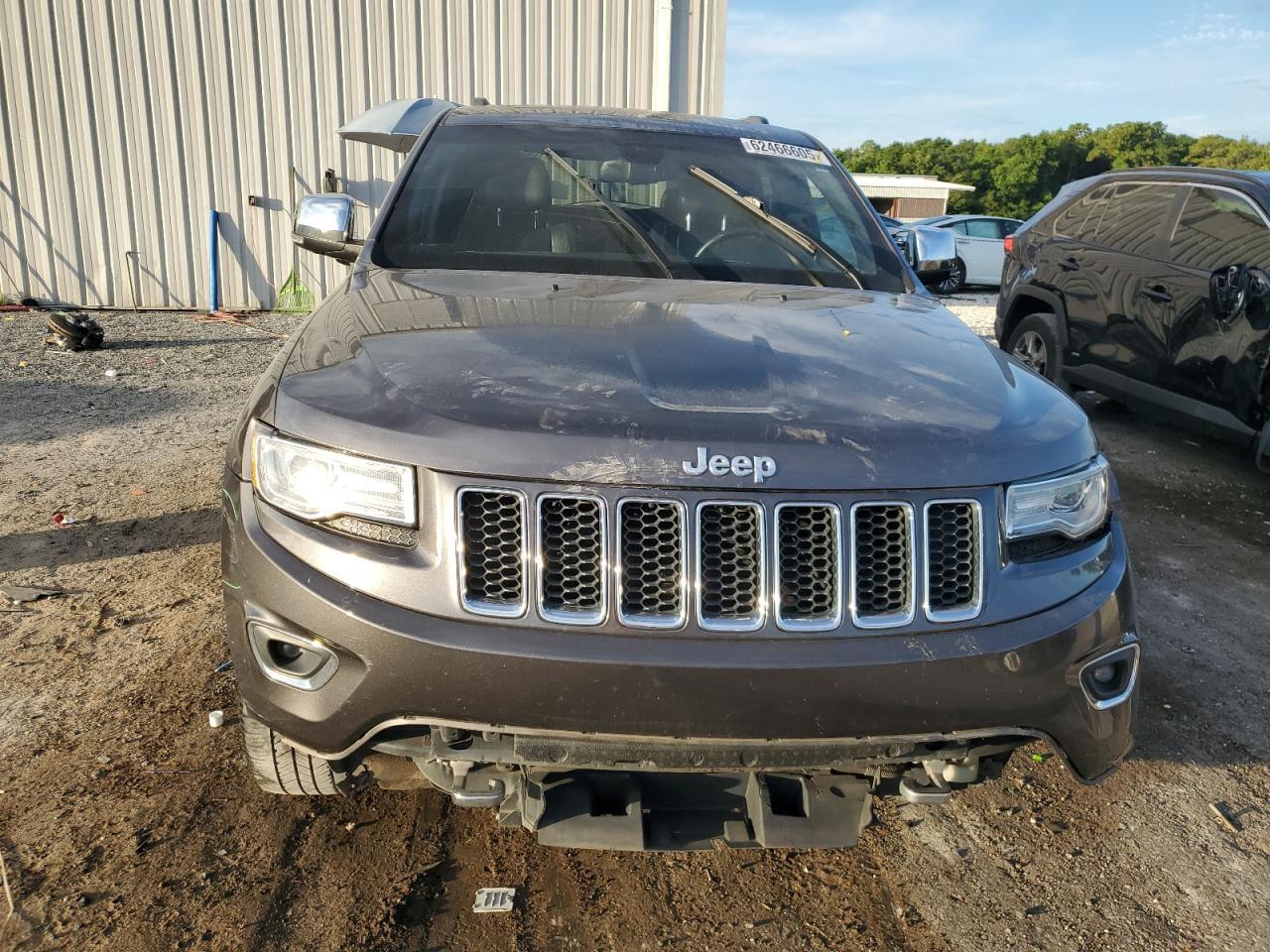 2015 Jeep Grand Cherokee Overland - Image 5