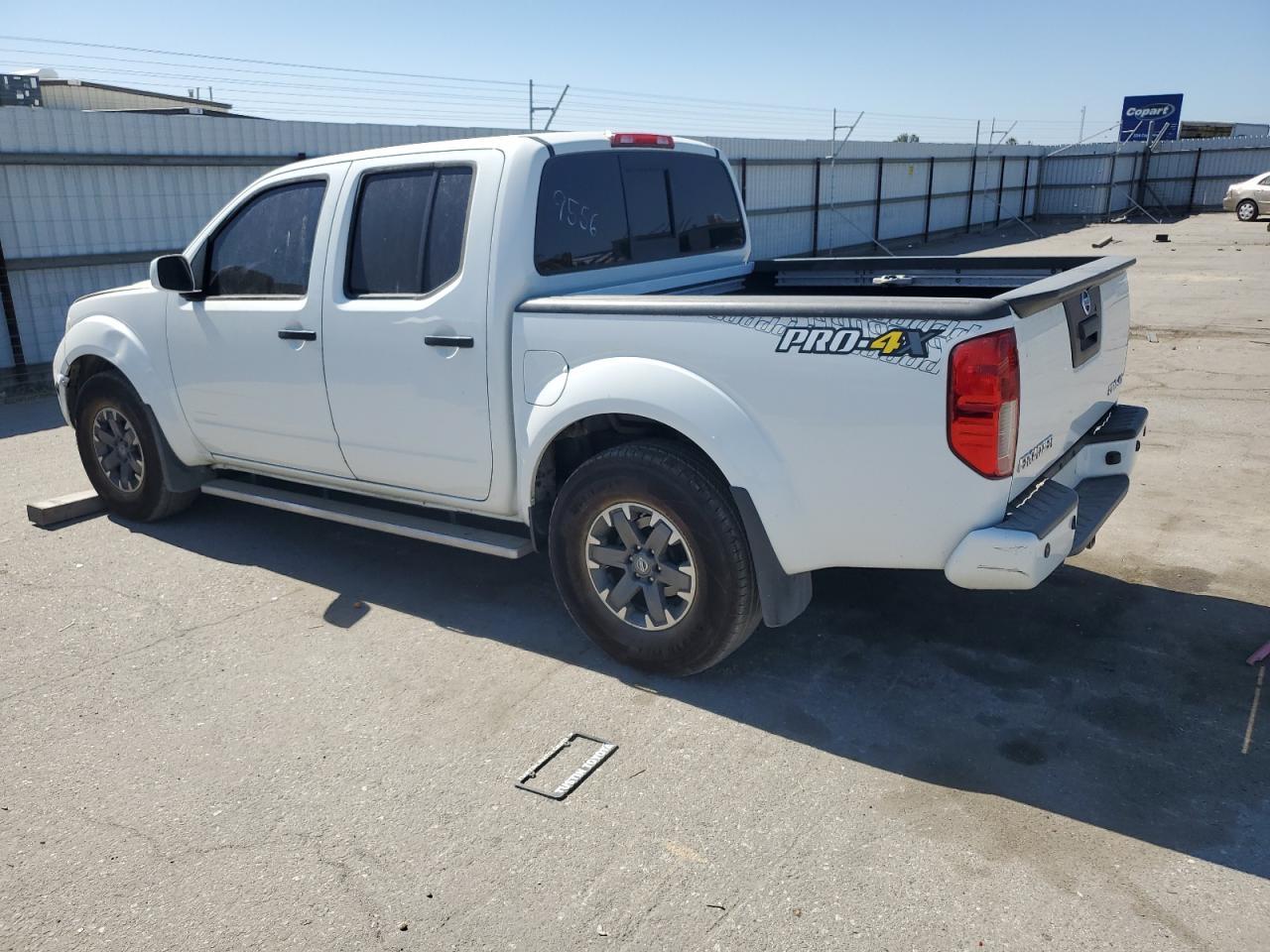 2019 Nissan Frontier S - Фото 2