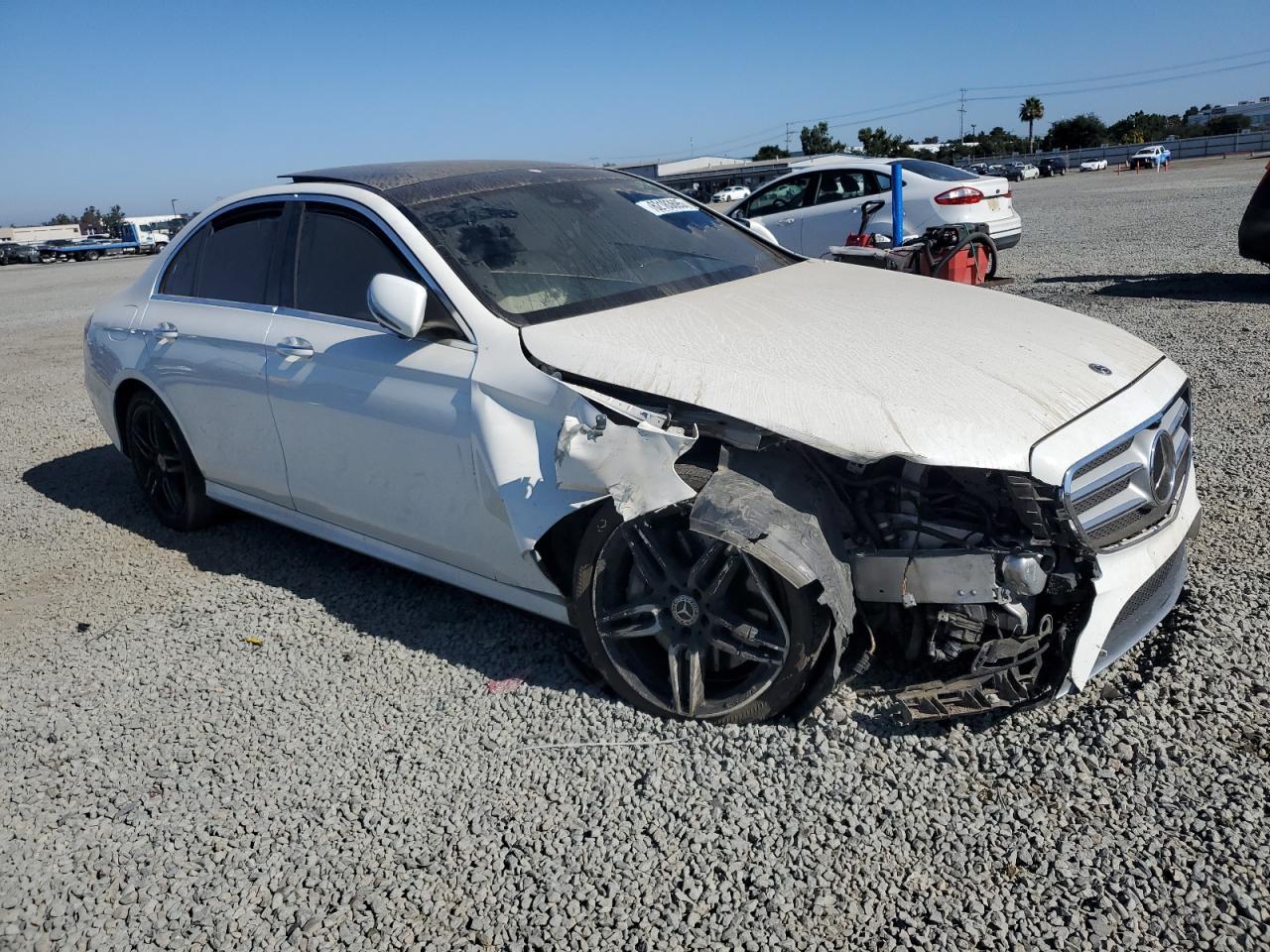 2019 Mercedes-Benz E 300 4Matic - Image 4