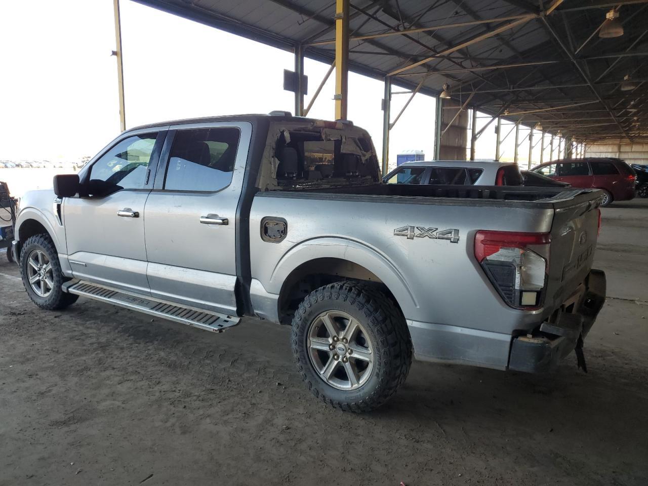 2021 Ford F150 Supercrew - Фото 2