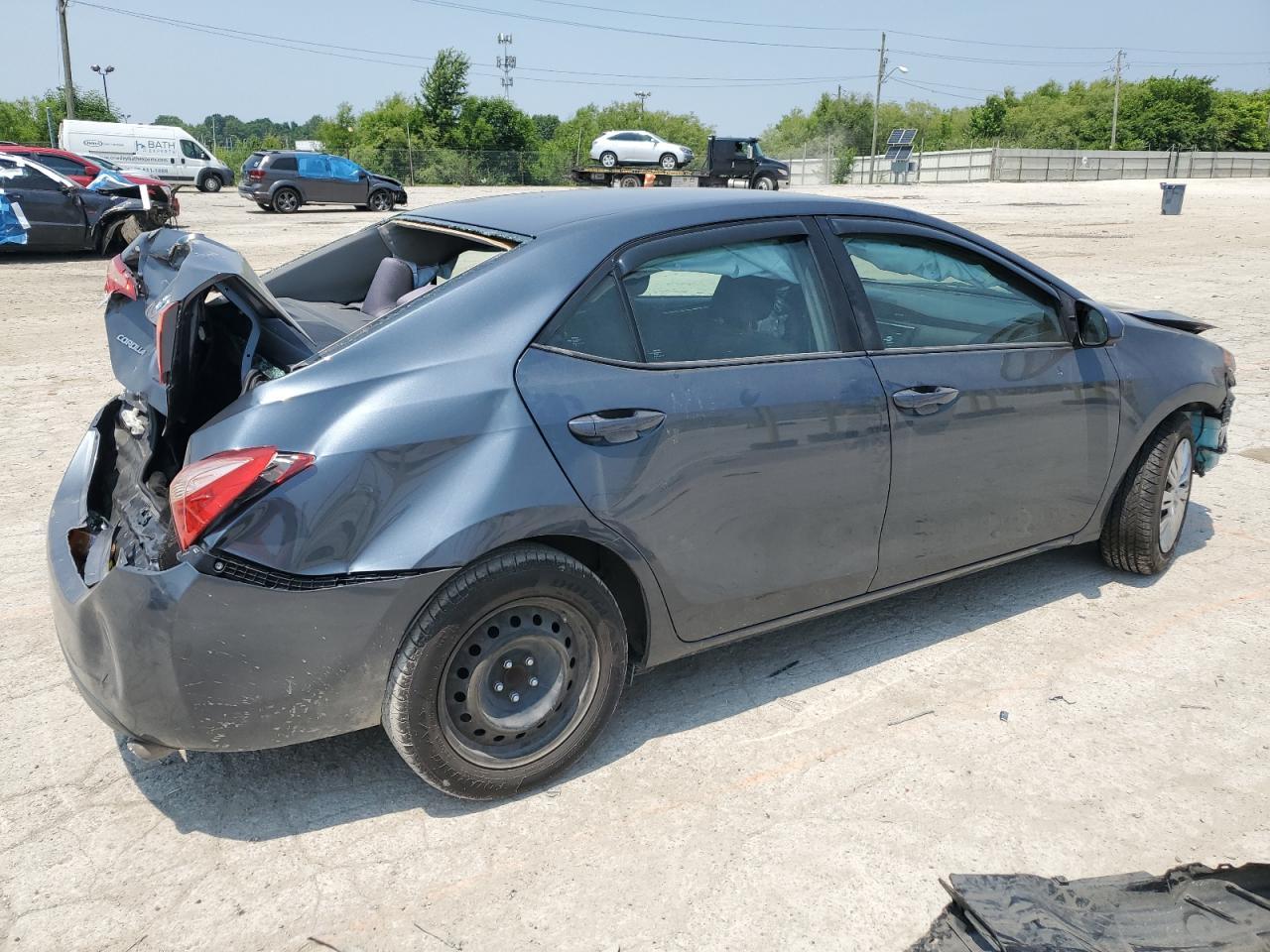 2017 Toyota Corolla L - Фото 3