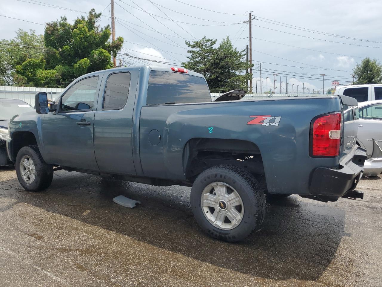 2010 Chevrolet Silverado K1500 - Фото 2