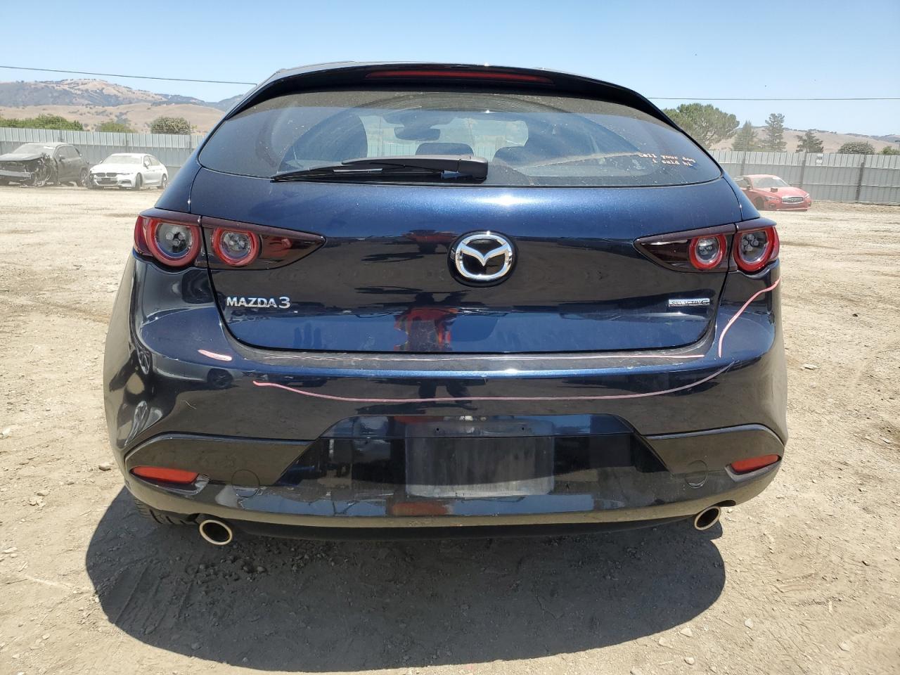 2021 Mazda 3 - Image 6