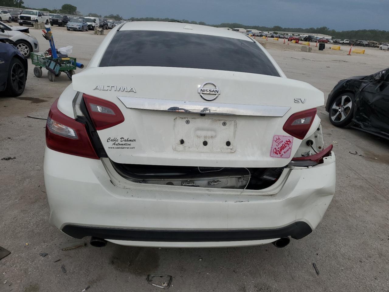 2018 Nissan Altima 2.5 - Image 6