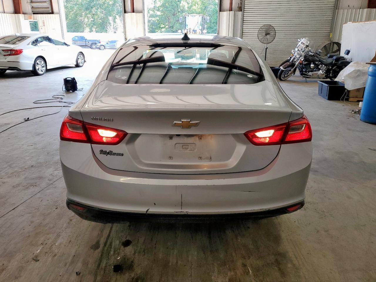 2020 Chevrolet Malibu Ls - Фото 6