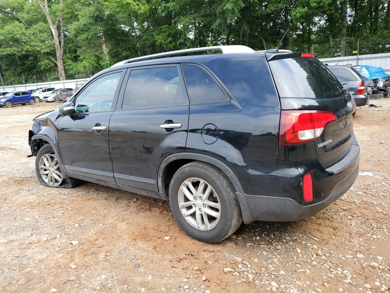 2014 Kia Sorento Lx - Image 2