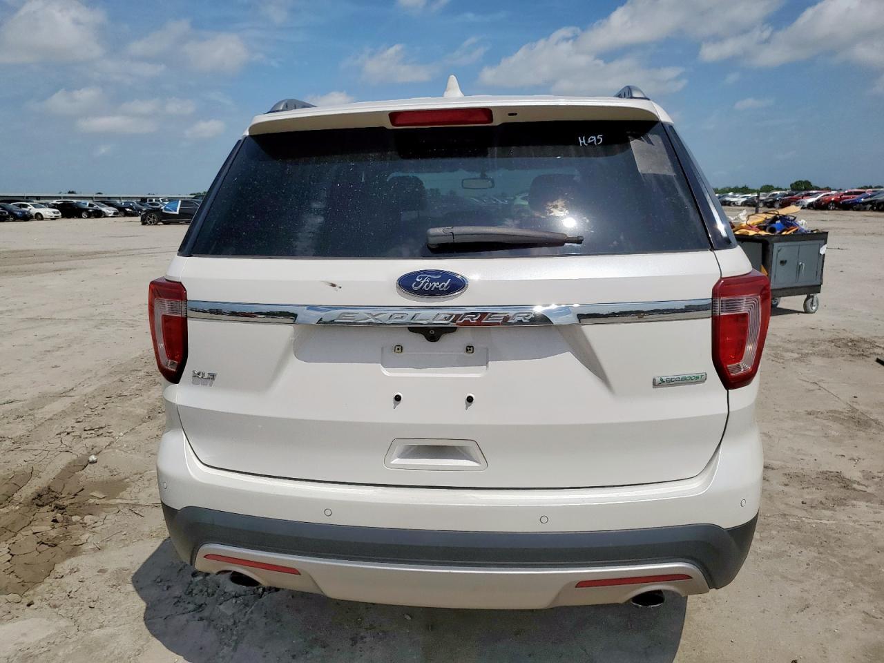 2017 Ford Explorer Xlt - Фото 6