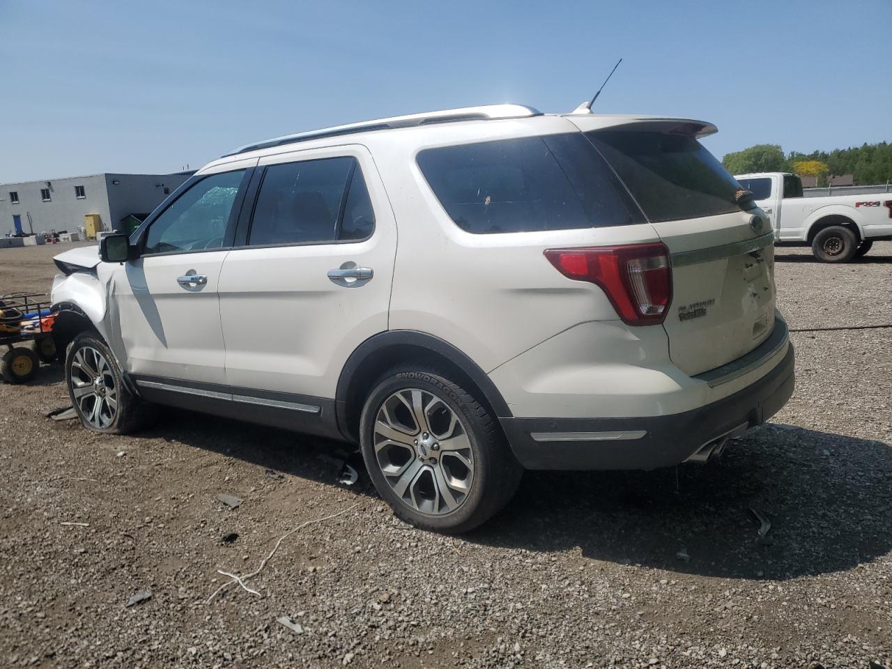 2019 Ford Explorer Platinum - Фото 2
