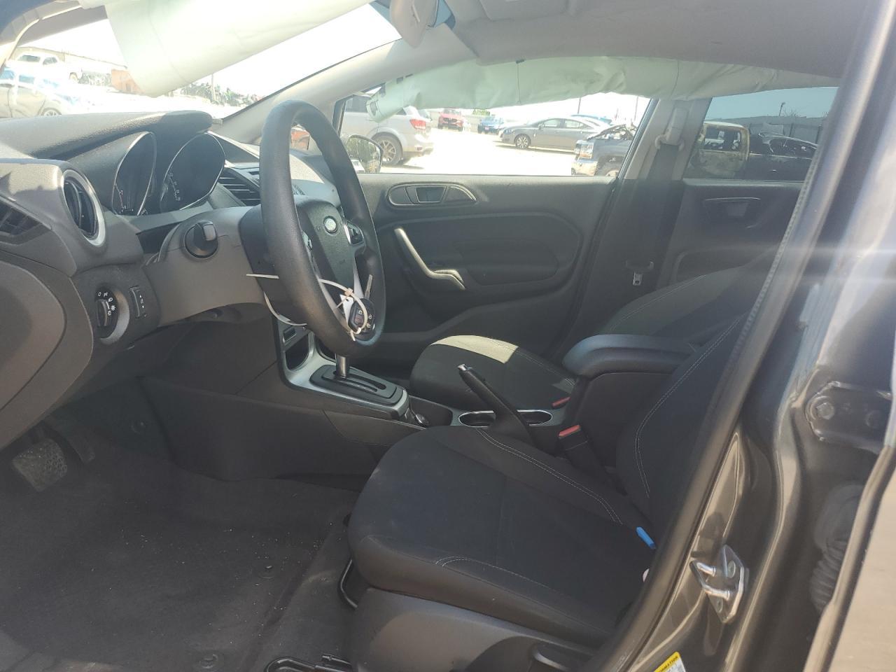 2019 Ford Fiesta Se - Image 7