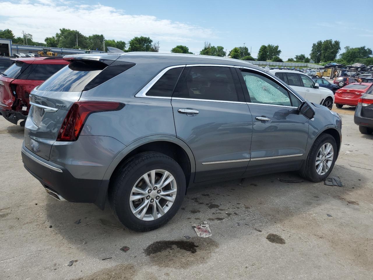 2021 Cadillac Xt5 Luxury - Image 3