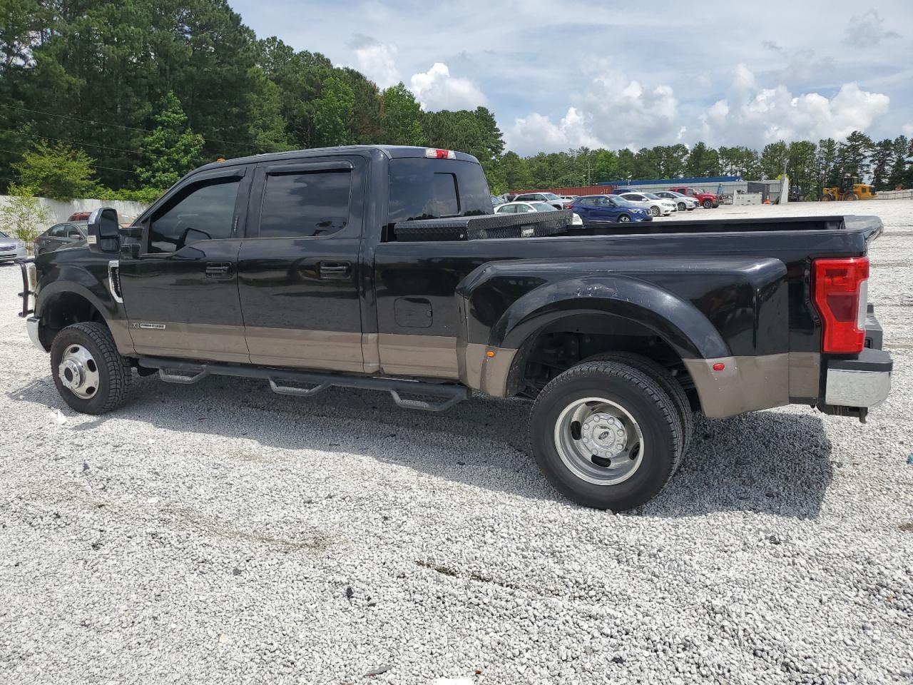 2019 Ford F350 Super Duty - Image 2