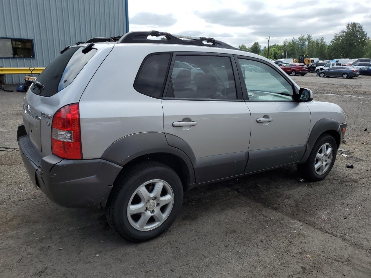 2005 Hyundai Tucson Gls - Фото 3