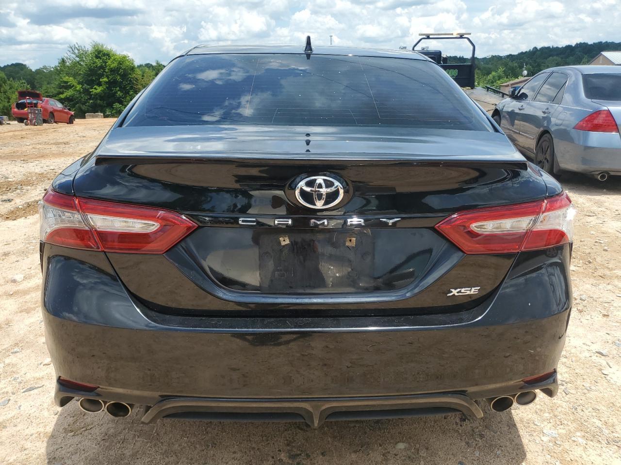 2018 Toyota Camry Xse - Фото 6