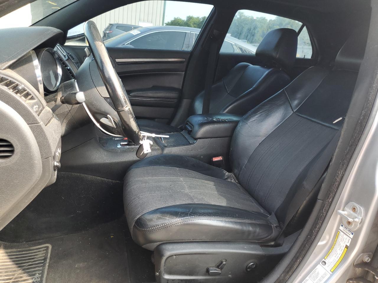 2013 Chrysler 300 S - Фото 7